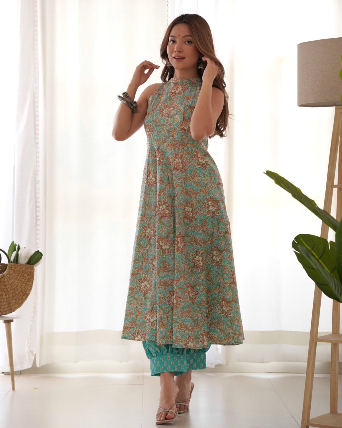 Floraly blue kurta salwar set ( set of 2)