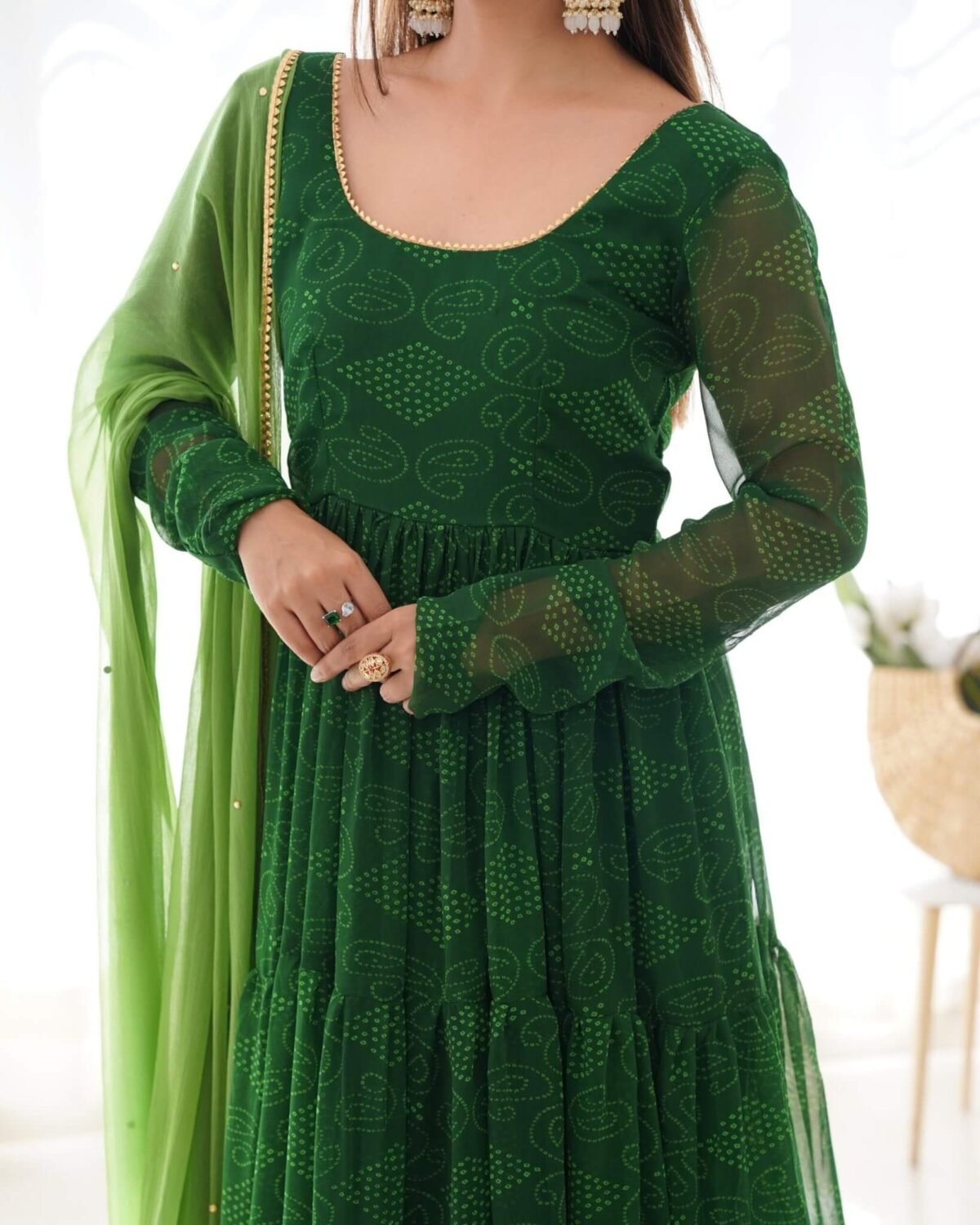 Green bandhani tiered anarkali set(Set of 2)