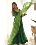 Green bandhani tiered anarkali set(Set of 2)