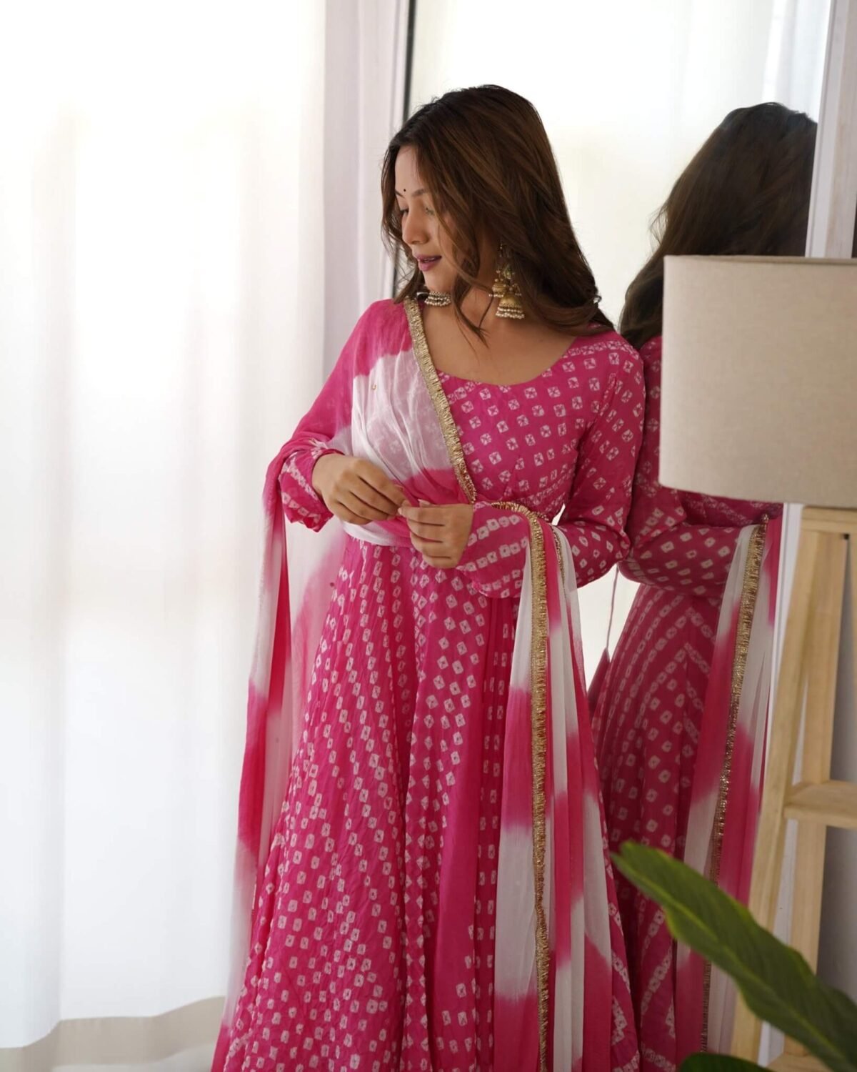 Flamingo Magenta bandhani anarkali set (Set of 3)