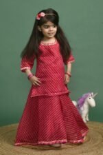 MAGENTA LEHERIYA KURTA LEHENGA SET