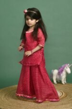 MAGENTA LEHERIYA KURTA LEHENGA SET